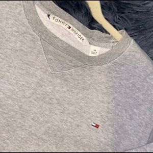 Tommy Hilfiger Gray Crewneck